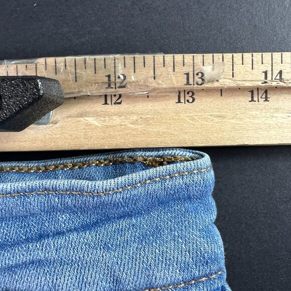 Levi's Jeans Womens 26x30* 726 Flare Mid Rise Blue Faded Distressed Denim Tag 27 - Picture 16 of 16